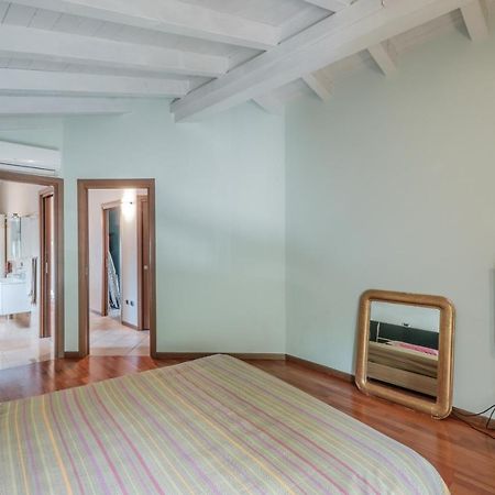 Casa Dana Appartamento Sale Marasino Esterno foto